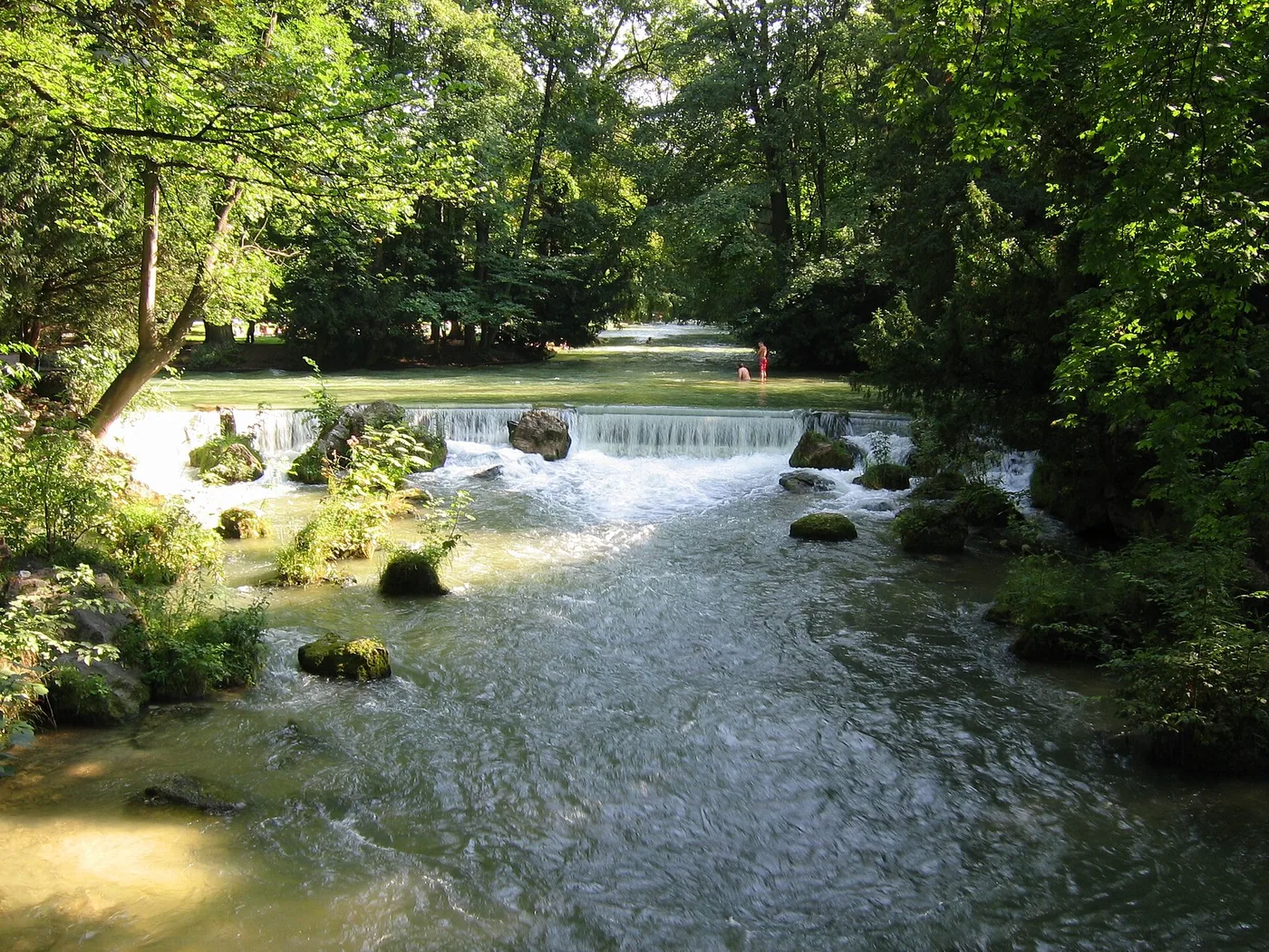 Eisbach (Altstadt-Lehel) in München, Bild 2 von 3